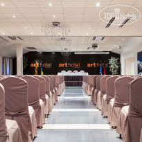 Acta Arthotel Q