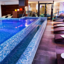 Acta Arthotel Q 