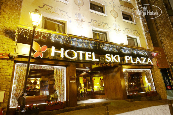 Ski Plaza