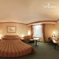 M Hotel