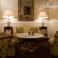 Manos Premier Hotel