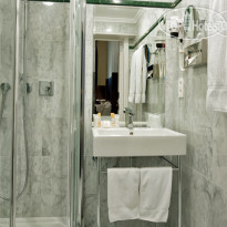 Manos Premier Hotel