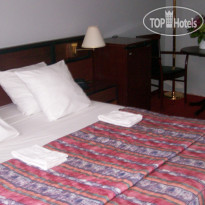 Slina Hotel