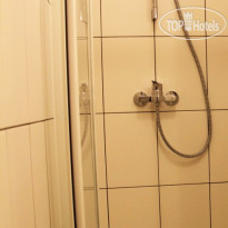 13 O'clock Hostel
