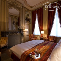 Hotel Dukes Palace Madame de Pompadour Suite