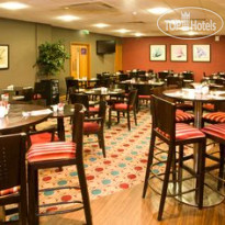Premier Inn London City (Tower Hill) Ресторан