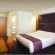 Premier Inn London Ealing Номер