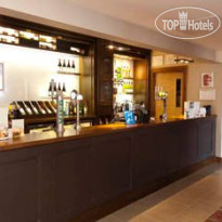 Premier Inn London Greenwich Бар