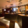 Premier Inn London Kensington Бар