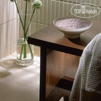 Four Seasons Hotel Canary Wharf 