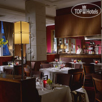 Four Seasons Hotel Canary Wharf 