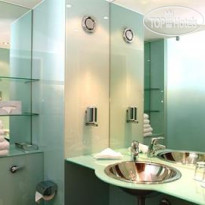 Holiday Inn London - West