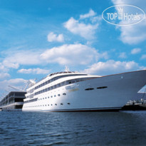 Sunborn Yacht