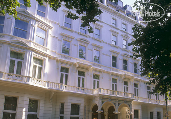 Hotel photo The Bentley London - A Hilton Hotel 5*