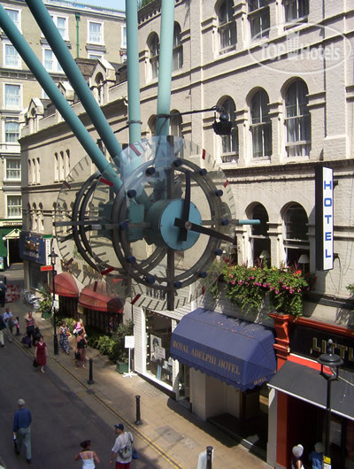 Hotel photo Royal Adelphi 3*
