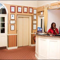 Langorf Hotel & Apartments 