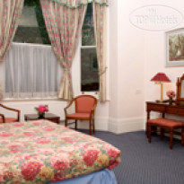 Langorf Hotel & Apartments 