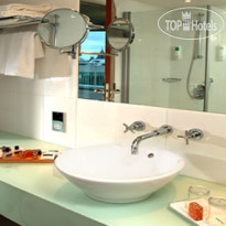 Holiday Inn London Camden Lock 