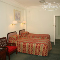 Astor Court
