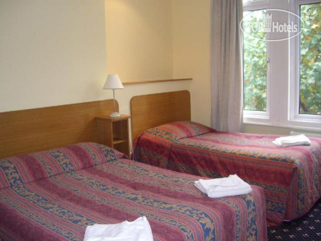 Hotel photo Hotel 65 2*