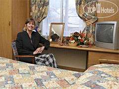New photos from tourists The Britannia Russ Hill Hotel Gatwick 3*