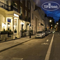 Tophams Hotel 