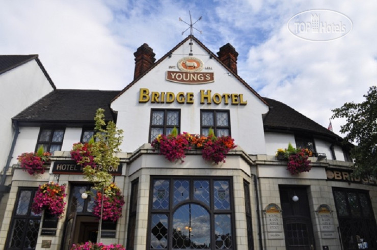 Hotelier's photos Bridge Greenford 3*