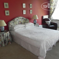 Ashlyn Guest House 