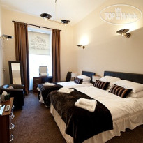 Castleview Guest House 