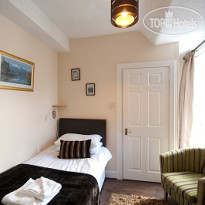 Castleview Guest House 