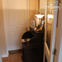 Marchfield Guest House B&B 