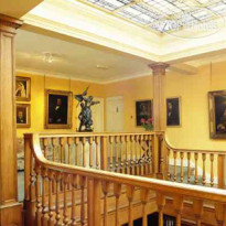 Kinloch House