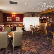 Premier Inn Llanelli Central West Ресторан