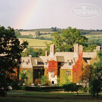 Llangoed Hall 