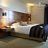 Mercure Cardiff Holland House Hotel and Spa 