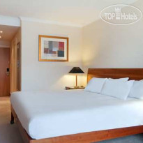 DoubleTree by Hilton Bristol North 