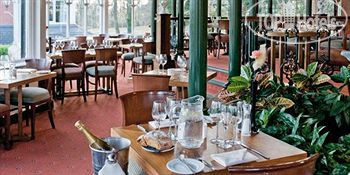 New photos from tourists Macdonald Kilhey Court 4*