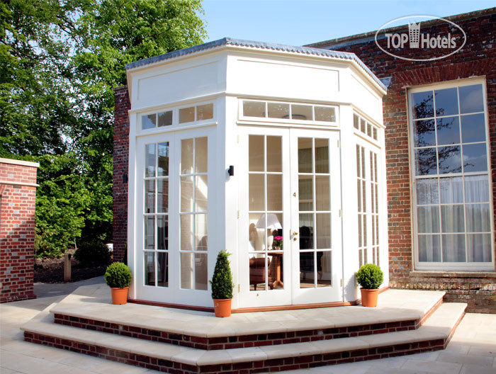 Hotel photo Donnington Grove Hotel & Country Club 4*