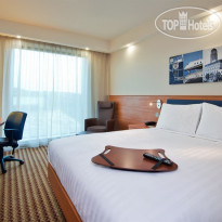Hampton by Hilton London Luton Airport Номер