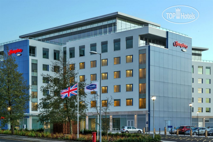 Hotel photo Hampton by Hilton London Luton Airport 4*