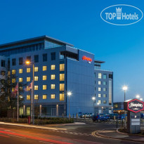 Hampton by Hilton London Luton Airport Отель