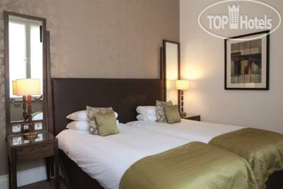 New photos from tourists Penny Street Bridge 3*