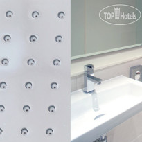 The Halcyon Hotel