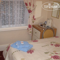 Shazron Guest House