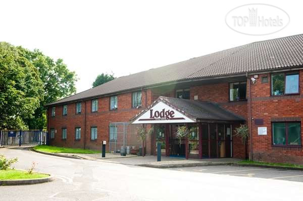 Hotelier's photos The Lodge Hotel at Hall Green