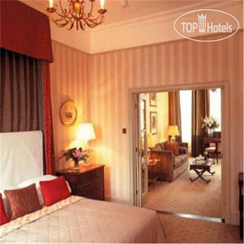 New photos from tourists Macdonald Randolph 5*