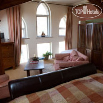 The Old School Hotel 