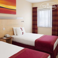 Holiday Inn Express Birmingham Redditch 
