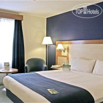 Holiday Inn Bristol Airport 