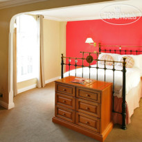 Donington Manor Hotel 